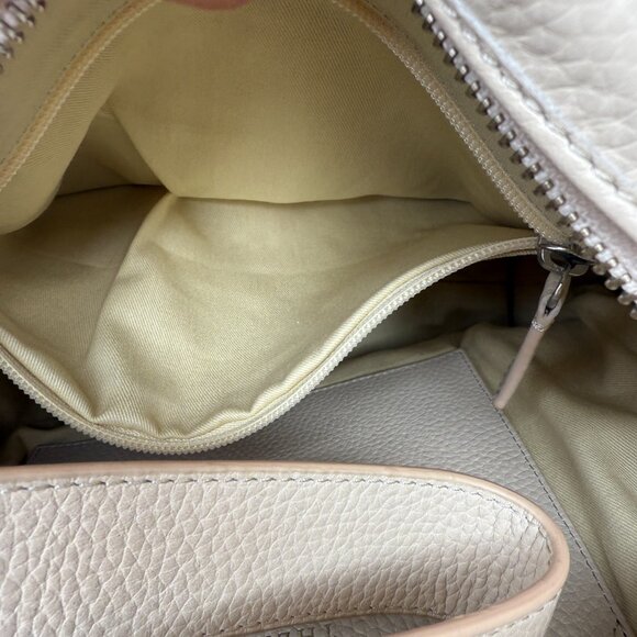 The Horse Daisy Pebble Leather Shoulder Bag Oat - Picture 7 of 12